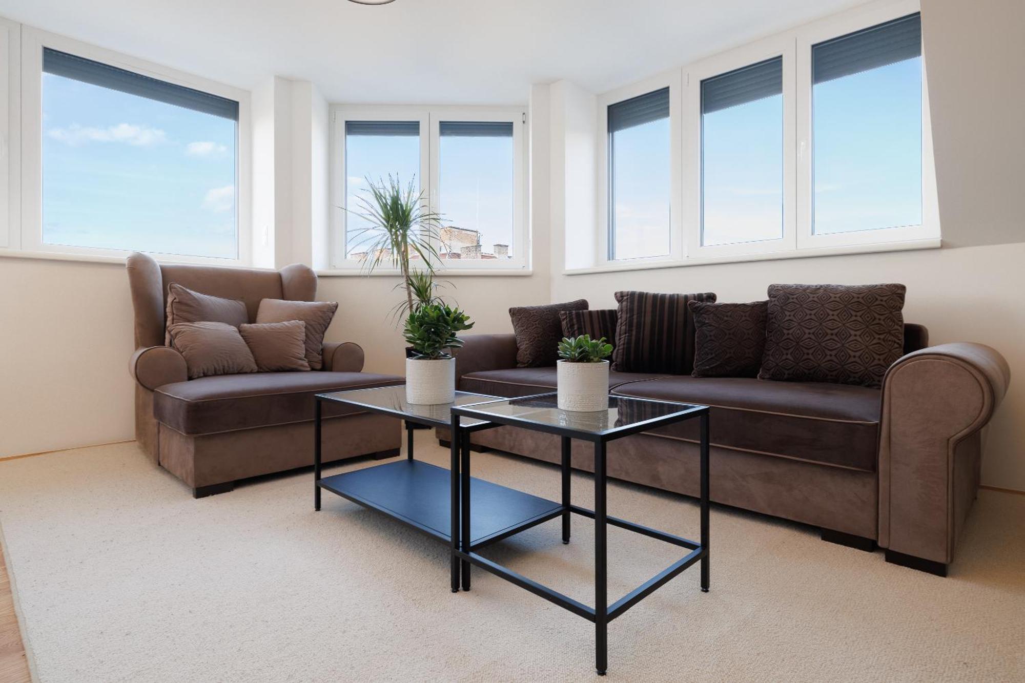 Symphony Apartments 40 - Modern Loft With Terrace And Grill In Central Location Wenen Buitenkant foto